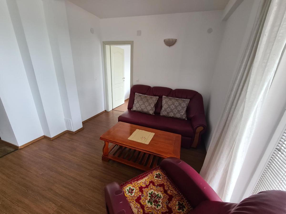 Restaurant & Apartments Lipa Peštani Extérieur photo